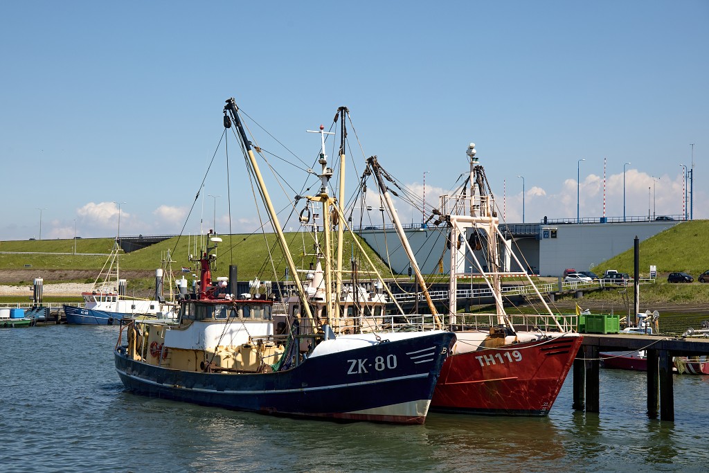 visserij industrie hdr stellendam yerseke kotter viskotter trawler visnet visnetten vloot vis vissen zierikzee